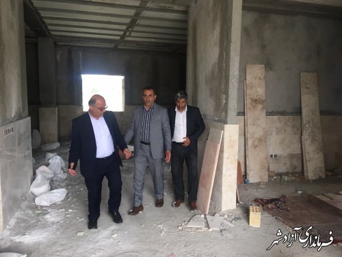 بازدید فرماندار شهرستان آزادشهر از پروژه در حال ساخت کتابخانه عمومی نگین شهر