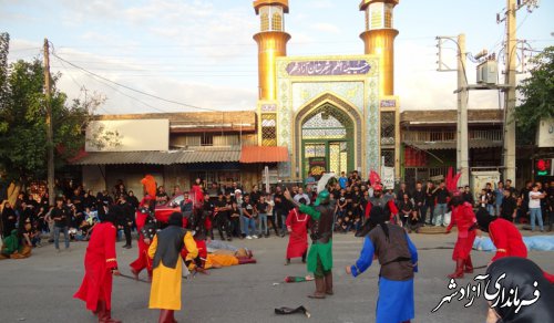 اجرای مراسم تعزیه خوانی واقعه روز عاشورا در شهرستان آزادشهر