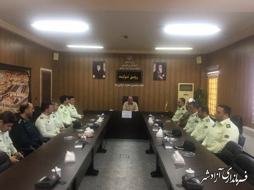 دیدار فرماندهان نیروی انتظامی شهرستان آزادشهر با فرماندار