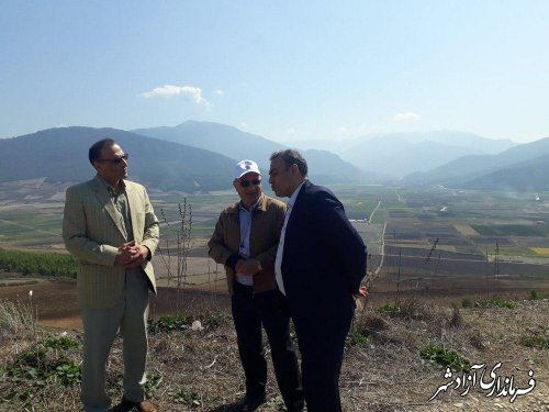 بازدید فرماندار آزادشهر به همراه مشاور وزیر جهادکشاورزی از 3 پروژه بخش کشاورری