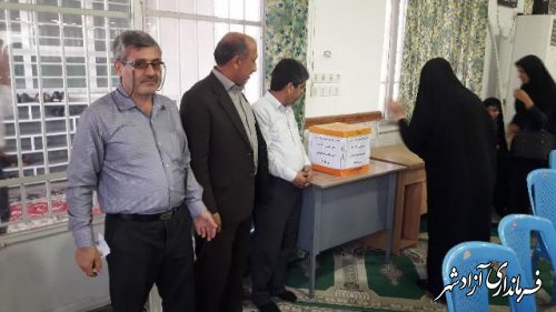 برگزاری انتخابات انجمن اولیا و مربیان در مدارس ابتدایی شهرستان آزادشهر
