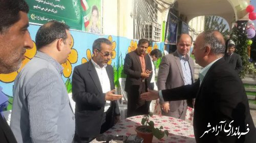 جشن هفته وحدت در دبستان امام حسن عسکری(ع) آزادشهر