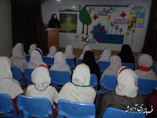 برگزاری جشن کتاب به مناسبت هفته کتاب و کتابخوانی در شهرستان آزادشهر