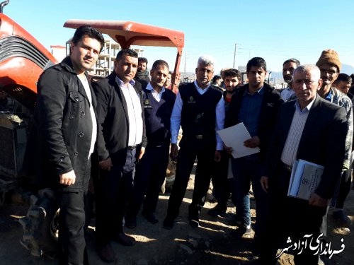 پلاک‌گذاری ماشین‌آلات کشاورزی در آزادشهر ادامه دارد