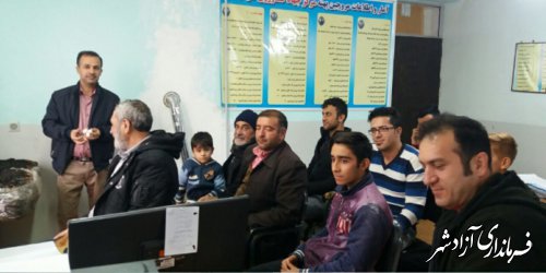 برگزاری کلاس آموزشی پرورش قارچ خوراکی در مرکز جهاد کشاورزی فارسیان