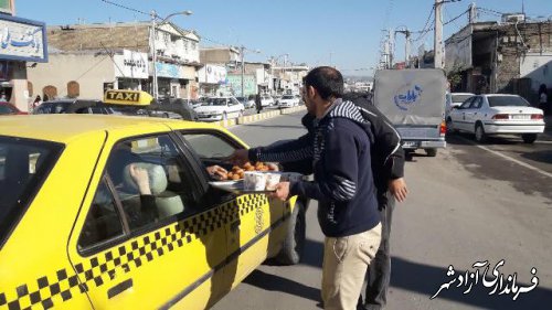 برپایی ایستگاه صلواتی جلوی اداره آموزش و پرورش شهرستان آزادشهر