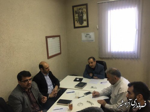 کمیسیون کارگری شهرستان آزادشهر با موضوع بررسی مشکلات کارگران برگزار شد