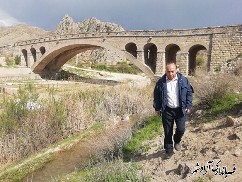 بازدید سرپرست یگان حفاظت میراث فرهنگی آزادشهر از پل تاریخی غزنوی