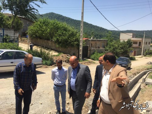 بازدید فرماندار آزادشهر از پروژه های عمرانی در حال انجام در روستاهای بخش مرکزی 