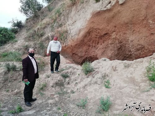 بازدید ریاست میراث فرهنگی شهرستان آزادشهر از تپه محمد زمان خان روستای خاندوز سادات