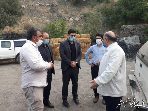 بازدید فرماندار و دادستان آزادشهر به همراه جمعی از روسای ادارات مرتبط از معادن بخش چشمه ساران