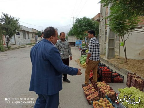 نظارت شهردار آزادشهربر نحوه عملیات مامورین سد معبر در سطح شهر 