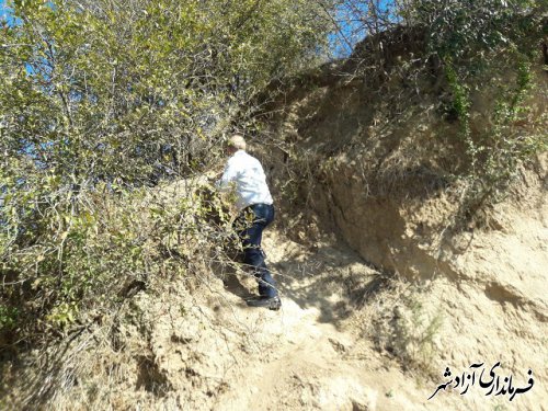 بازدید سرپرست یگان حفاظت میراث فرهنگی، گردشگری و صنایع دستی شهرستان آزادشهر از تپه حسین پور نوده خاندوز