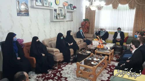 دیدار با حاجیه خانم سیده طوبی میرخاندوزی مادر شهید و خواهر دو شهید والامقام در آزادشهر