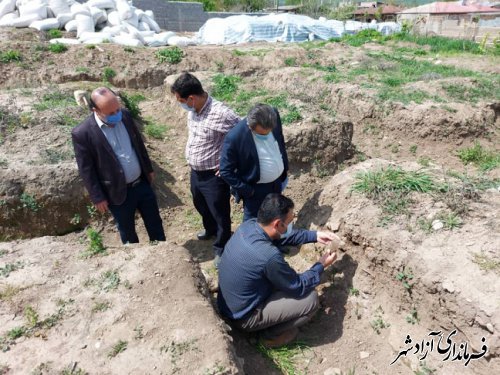 بازدید کارشناسان باستان شناسی اداره کل میراث فرهنگی گلستان از محوطه های تاریخی شهرستان آزادشهر