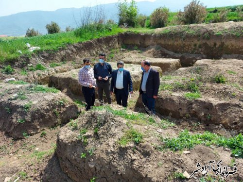 بازدید کارشناسان باستان شناسی اداره کل میراث فرهنگی گلستان از محوطه های تاریخی شهرستان آزادشهر