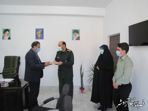 دیدار مسئولین آموزش و پرورش آزادشهر با فرمانده سپاه پاسداران این شهرستان