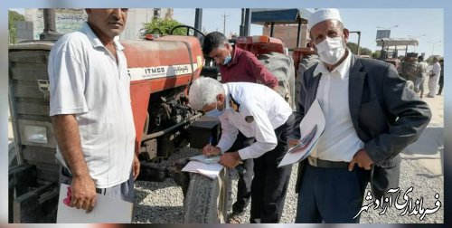 بازدید پلیس راهور از ماشین آلات کشاورزی در طرح پلاک گذاری