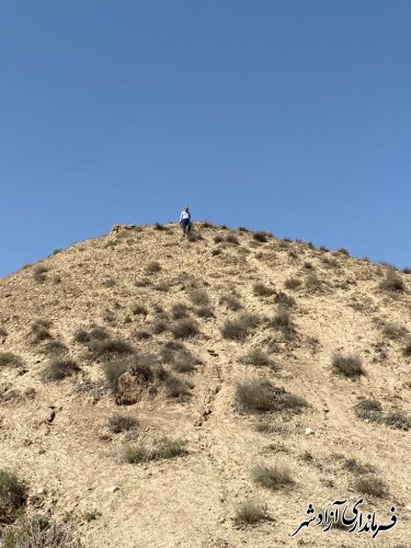 بازدید سرپرست یگان حفاظت میراث فرهنگی شهرستان آزادشهر از تپه تاریخی قلعه شیر روستای کاشیدار