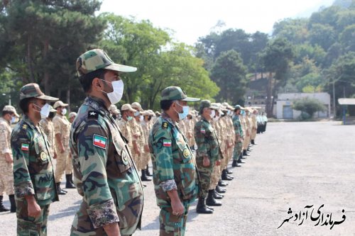 برگزاری مراسم صبحگاه مشترک نیرو‌های نظامی شهرستان آزادشهر