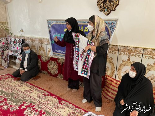 برگزاری کارگاه آموزشی مشاوره و آسیب شناسی صنایع دستی روستای حاجی شهرستان آزادشهر