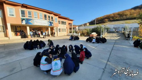 برگزاری مانور زلزله در مدارس شهرستان آزادشهر