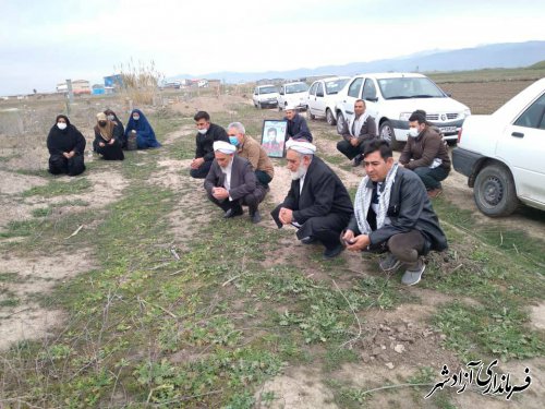 مراسم غبار روبی گلزار شهدا روستای قزلجه آق امام به مناسبت آغاز دهه مبارک فجر برگزار شد.