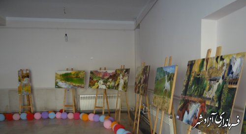 برپایی نمایشگاه نقاشی رنگ روغن در آزادشهر 