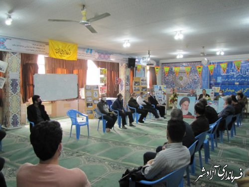جلسه شورای دبیران دبیرستان پسرانه شاهد آزادشهر