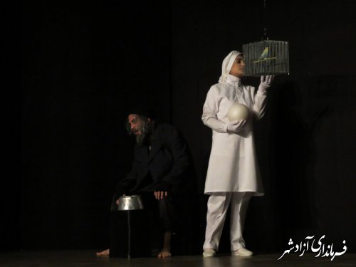 به همت هنرمند آزادشهری نمایش صحنه ای "راز ایستگاه متروک" پذیرای دوستداران هنرنمایش در نیمه دوم اسفند ماه می باشد. 