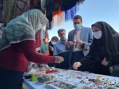 نمایشگاه نوروزی صنایع دستی شهرستان آزادشهر افتتاح شد