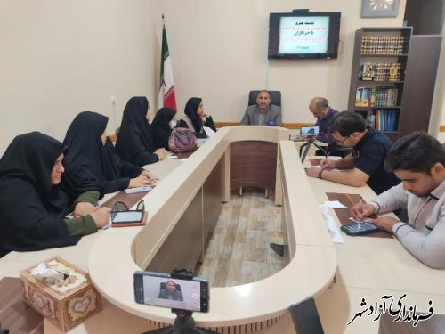 نشست خبری مدیر آموزش و پرورش آزادشهر با خبرنگارن