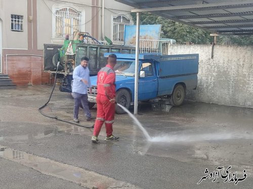 شست و شوی محوطه اداره آموزش و پرورش شهرستان آزادشهر با همکاری شهرداری این شهر