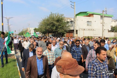 راهپیمایی مردم آزادشهر در محکومیت حادثه تروریستی به حرم شاه چراغ