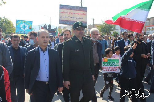 پیام تبریک مدیر آموزش و پرورش آزادشهر در پی حماسه آفرینی فرهنگیان و دانش آموزان این شهرستان در راهپیمایی 13 آبان1401