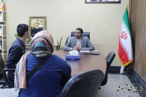 ملاقات مردمی فرماندار آزادشهر با شهروندان برگزار شد