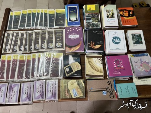 200 نسخه بسته فرهنگي و کتابچه ويژه ايام نوروز بين مسافران توزيع مي شود