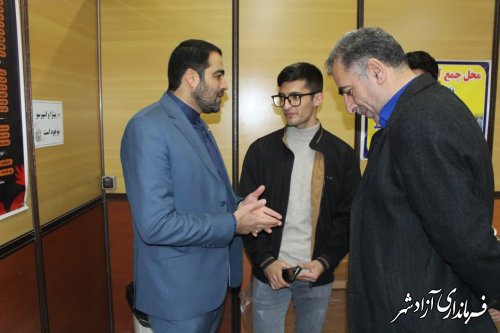 دیدار صمیمی فرماندار آزادشهر با دانشجویان