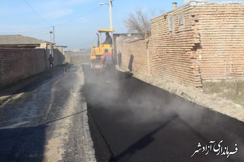 گزارش تصویری/اجرای آسفالت معابر روستای سرکهریزا