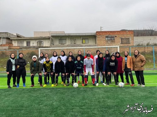 انتخاب دختران فوتبالیست شهرستان جهت حضور درانتخابی تیم ملی