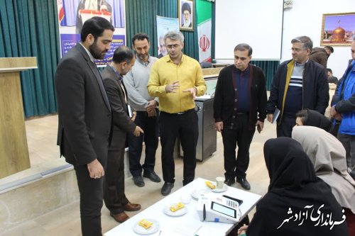 بازدید فرماندار آزادشهر از کارگاه آموزشی کاربران دستگاه احراز هویت